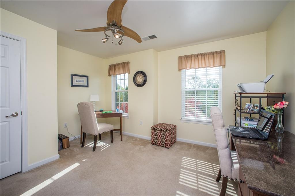 333 Maple Ridge Drive Canonsburg, PA 15317 - Photo 19 of 25 Gallery Image 19