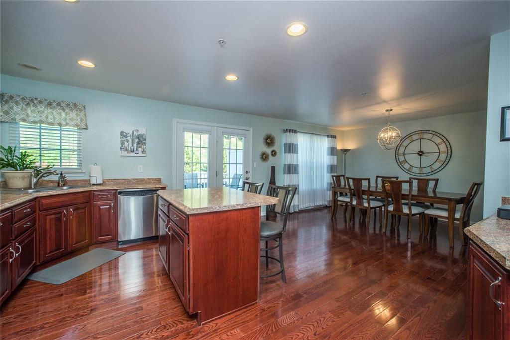 333 Maple Ridge Drive Canonsburg, PA 15317 - Photo 8 of 25 Gallery Image 8