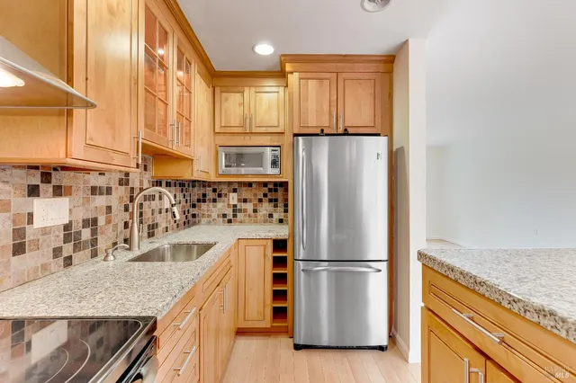 $229,000 | 3473 Tice Creek Drive, Unit 1, Walnut Creek, CA 94595