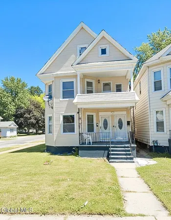 $1,500 | 1851 Becker Street, Unit 1, Schenectady, NY 12304
