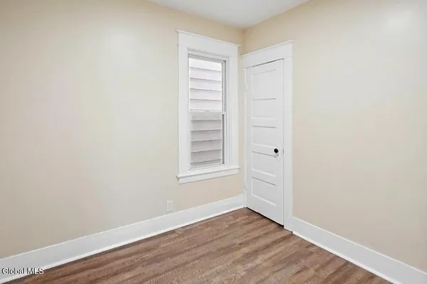 $1,500 | 1851 Becker Street, Unit 1, Schenectady, NY 12304