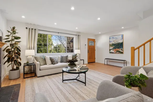 $1,395,000 | 141 Irwin Street, San Rafael, CA 94901