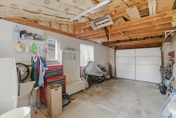 $779,000 | 5 Erlwein Court, Massapequa, NY 11758