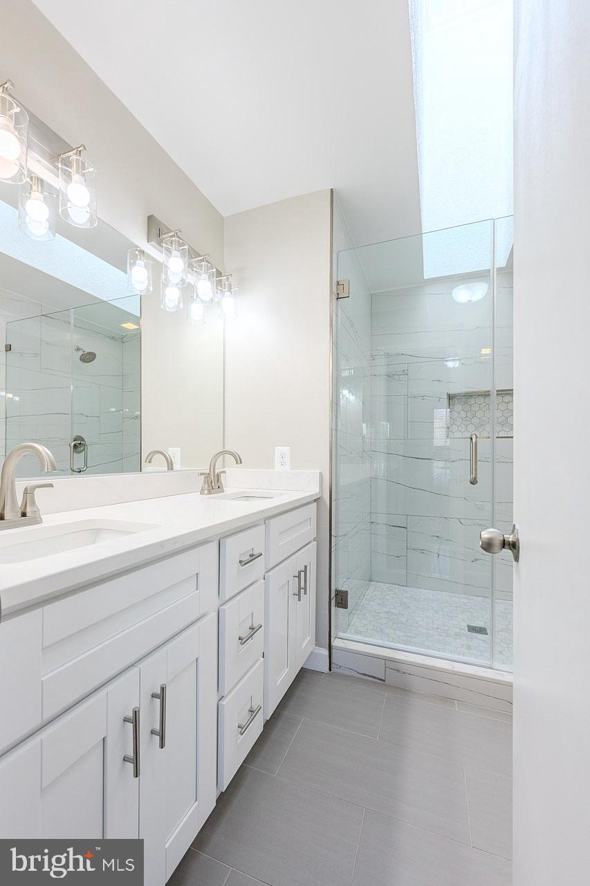 6919 Compton Lane Centreville, VA 20121 - Photo 14 of 30