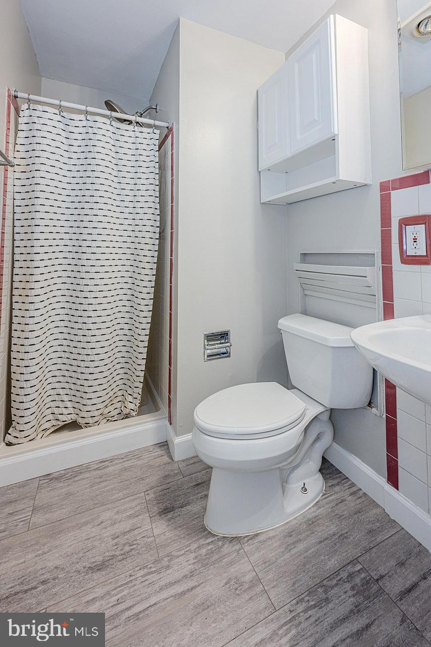 6919 Compton Lane Centreville, VA 20121 - Photo 24 of 30