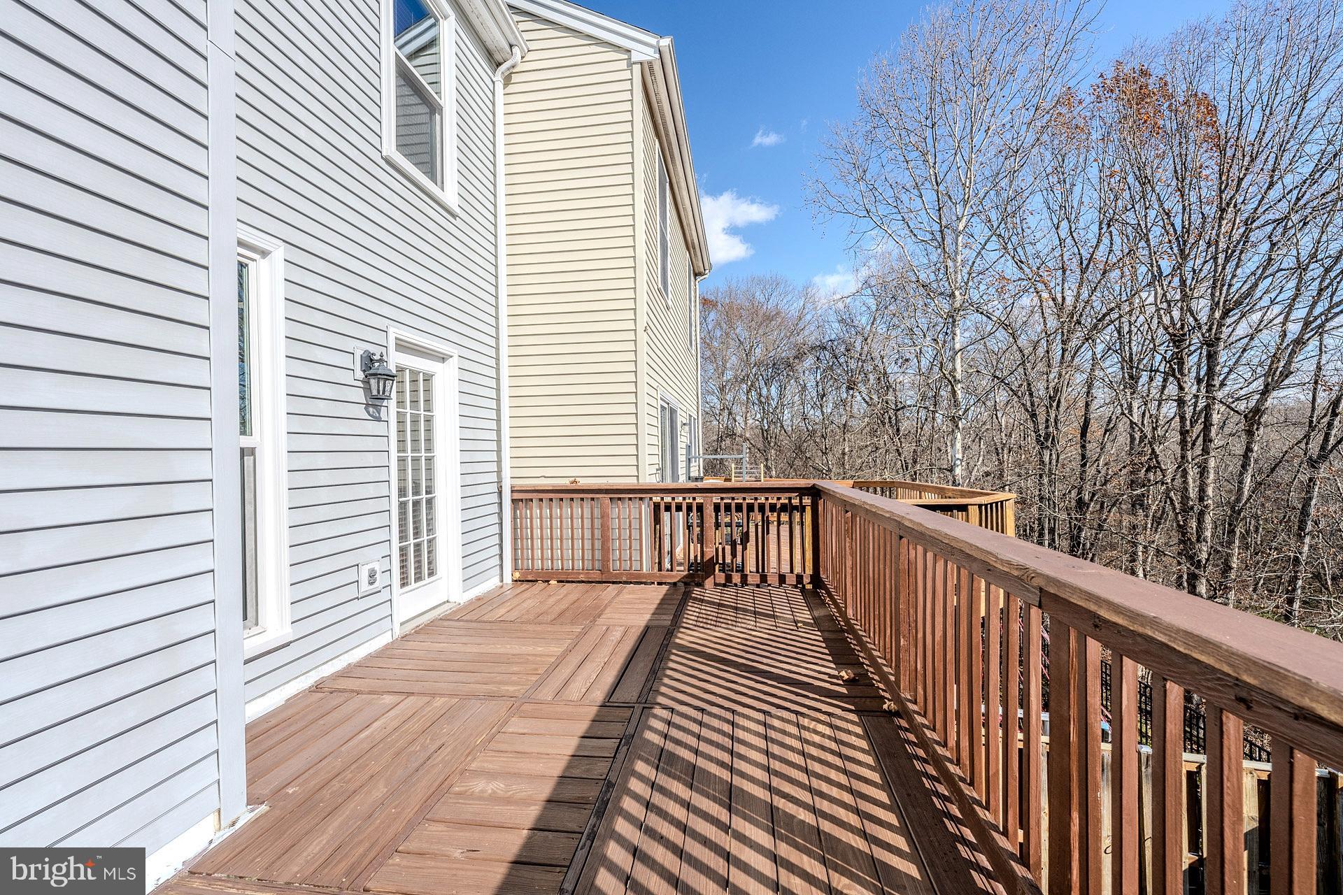 6919 Compton Lane Centreville, VA 20121 - Photo 27 of 30