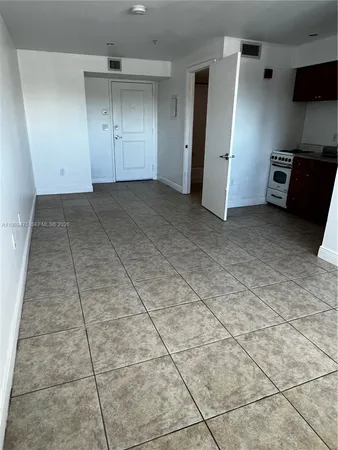 $1,300 | 5769 Southwest 72nd Street, Unit 5769, South Miami, FL 33143
