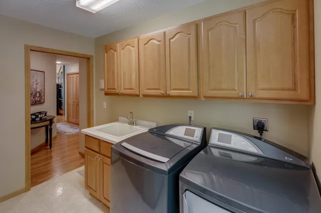 $369,000 | 14746 Fairway Drive North, Baxter, MN 56425