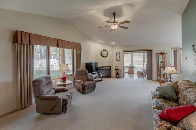 $369,000 | 14746 Fairway Drive North, Baxter, MN 56425