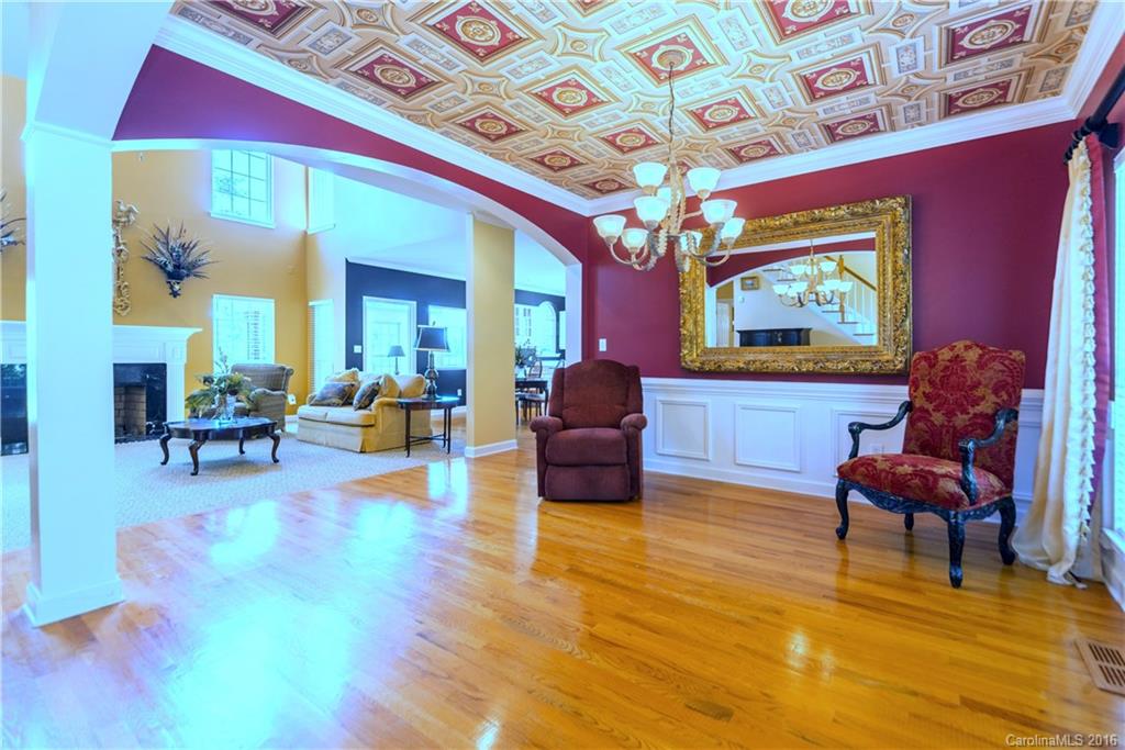 806 Pine Forest Road Charlotte, NC 28214 - Photo 11 of 24 Gallery Image 11
