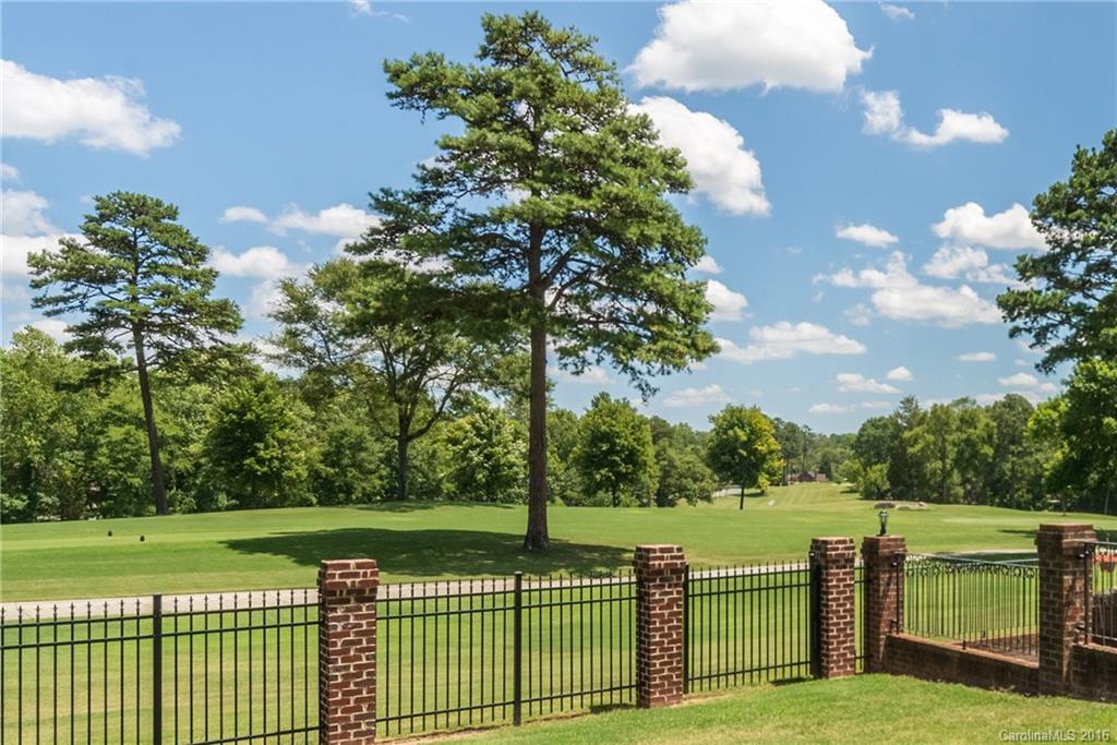 806 Pine Forest Road Charlotte, NC 28214 - Photo 22 of 24 Gallery Image 22