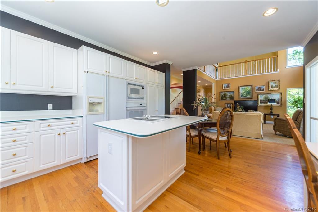 806 Pine Forest Road Charlotte, NC 28214 - Photo 8 of 24 Gallery Image 8