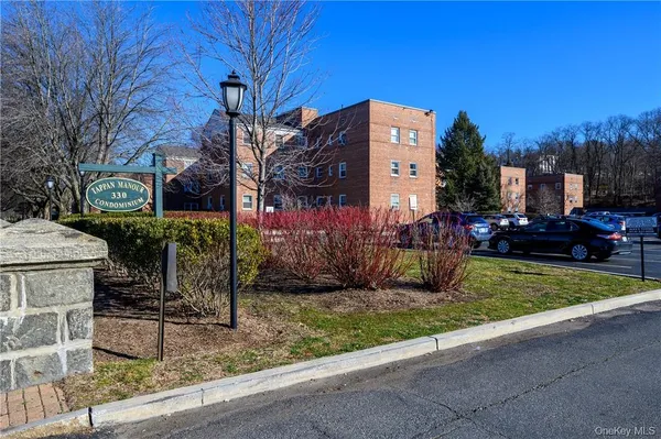 $340,000 | 330 South Broadway, Unit A11, Tarrytown, NY 10591