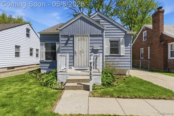 $130,000 | 19725 Kingsville Street, Harper Woods, MI 48225