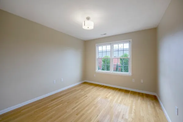 $8,500 | 54 Spruce Street, Winchester, MA 01890