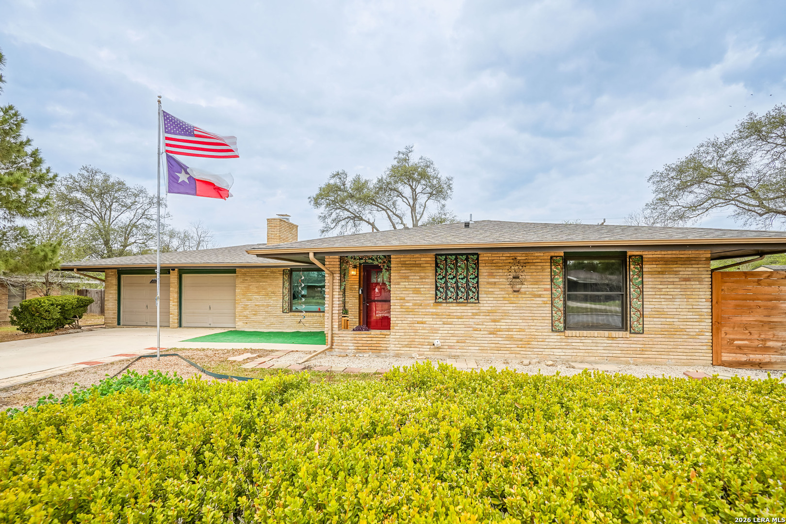front view of house with a yard