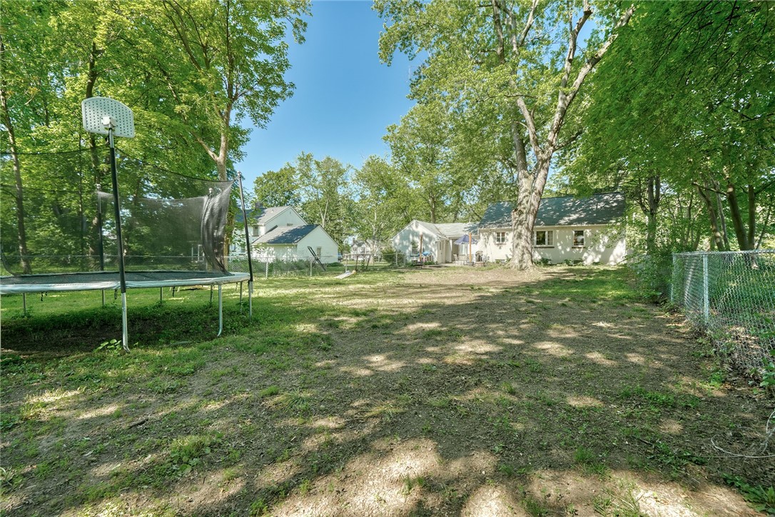 606 Bay Road Webster, NY 14580 - Photo 43 of 49