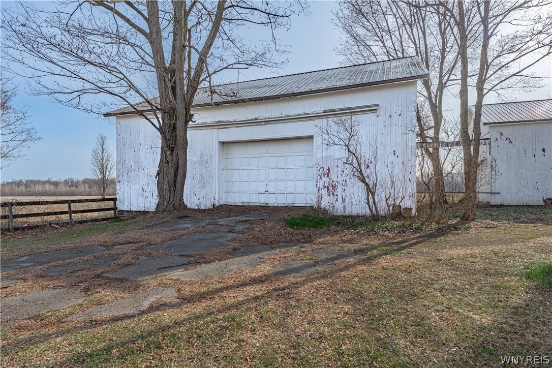 2459 McClew Road Burt, NY 14028 - Photo 44 of 50