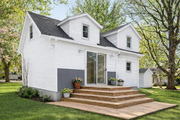 $264,900 | 1328 North 36th Street, Sheboygan, WI 53081