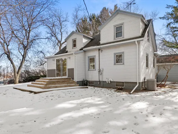$264,900 | 1328 North 36th Street, Sheboygan, WI 53081