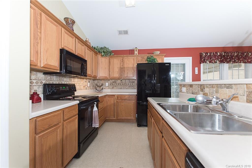 129 Rhyne Springs Road Mount Holly, NC 28120 - Photo 21 of 32