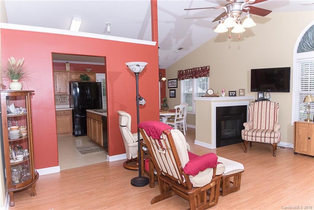 129 Rhyne Springs Road Mount Holly, NC 28120 - Photo 8 of 32