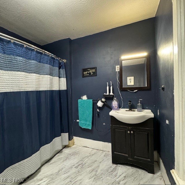 1477 Brockway Road Rome, OH 44085 - Photo 14 of 29 First floor full bath