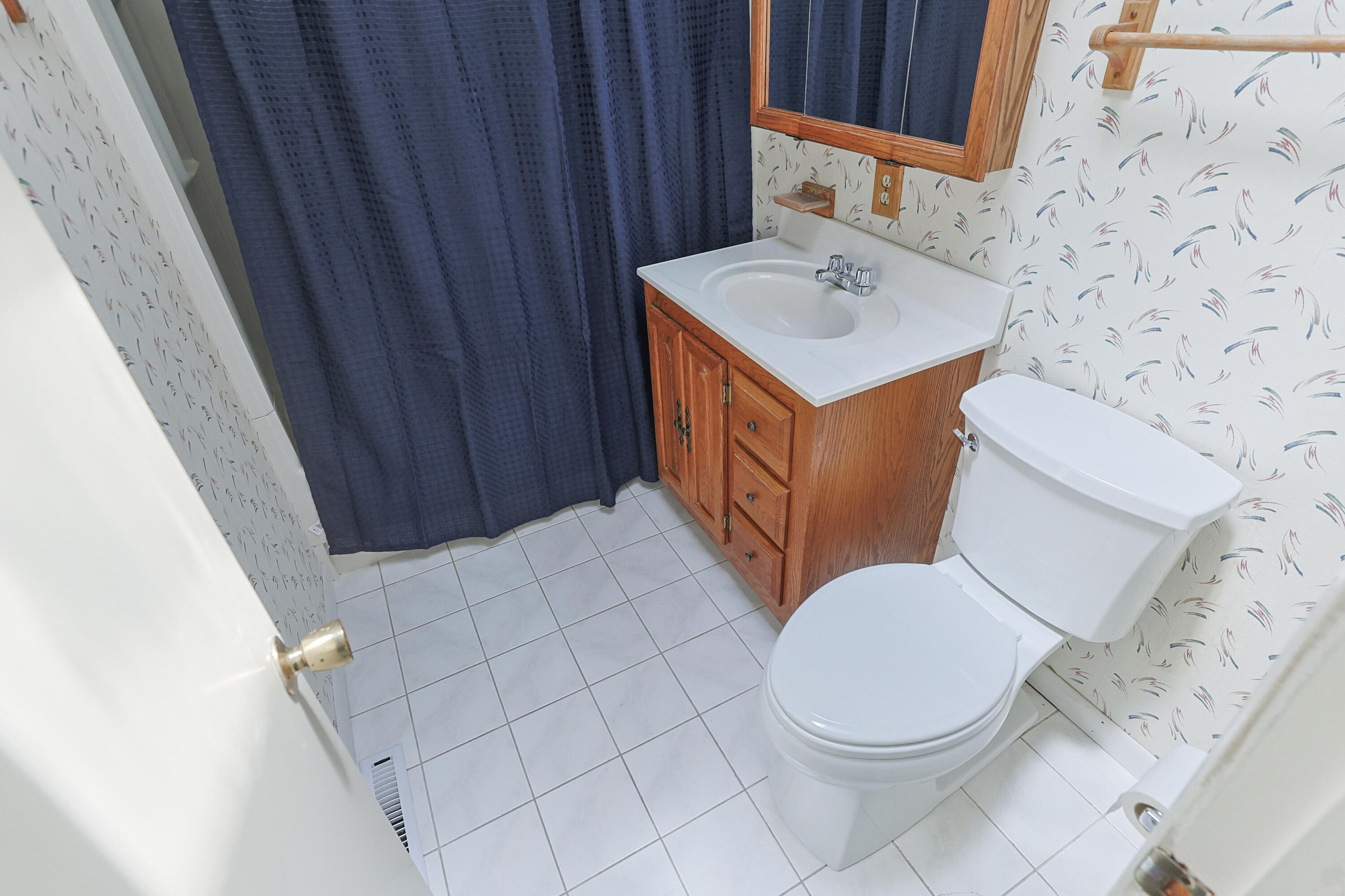 3011 Adams Road Niles, MI 49120 - Photo 27 of 44 Bathroom
