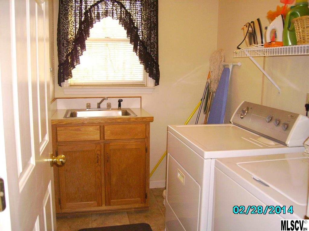 3545 Raintree Drive Hudson, NC 28638 - Photo 6 of 8 Gallery Image 6