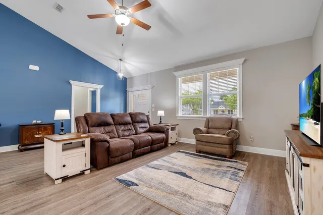 $325,000 | 227 Linzy Store Road, Crawfordville, FL 32327