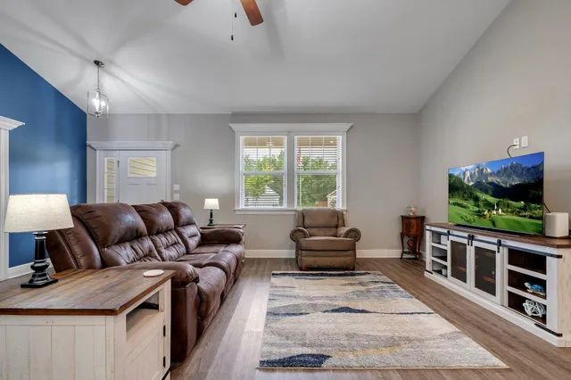 $325,000 | 227 Linzy Store Road, Crawfordville, FL 32327