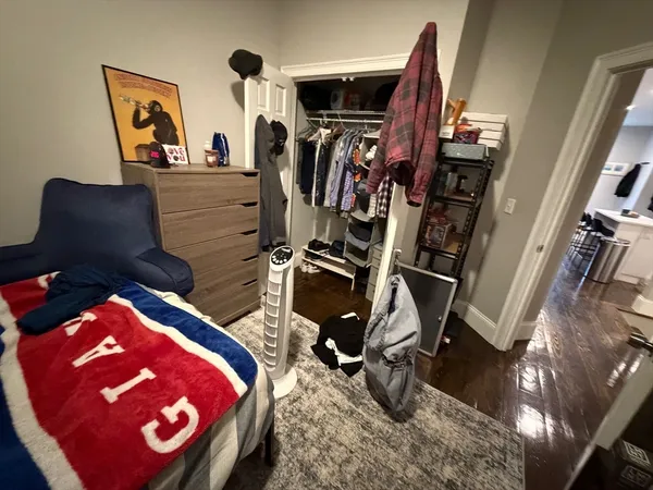 $6,900 | 781 Parker Street, Unit 1, Boston, MA 02120