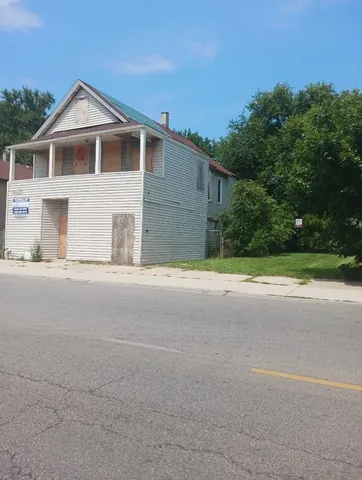 $119,900 | 2856 East 79th Street, Chicago, IL 60649