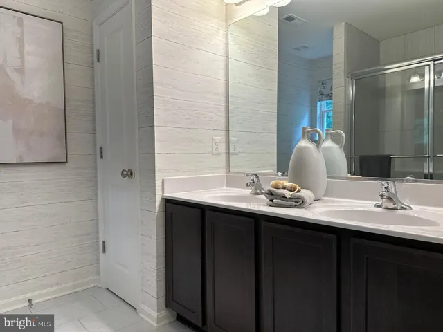 $484,888 | 11 Redcloud Loop, Elkton, MD 21921