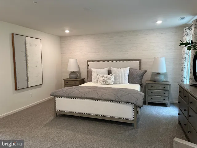 $484,888 | 11 Redcloud Loop, Elkton, MD 21921