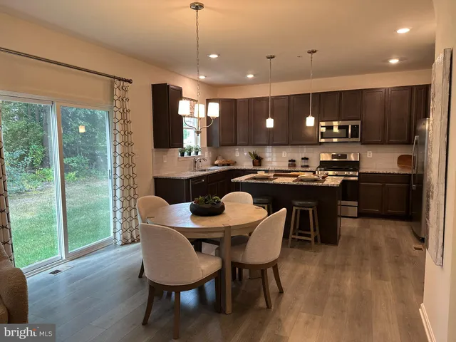 $484,888 | 11 Redcloud Loop, Elkton, MD 21921