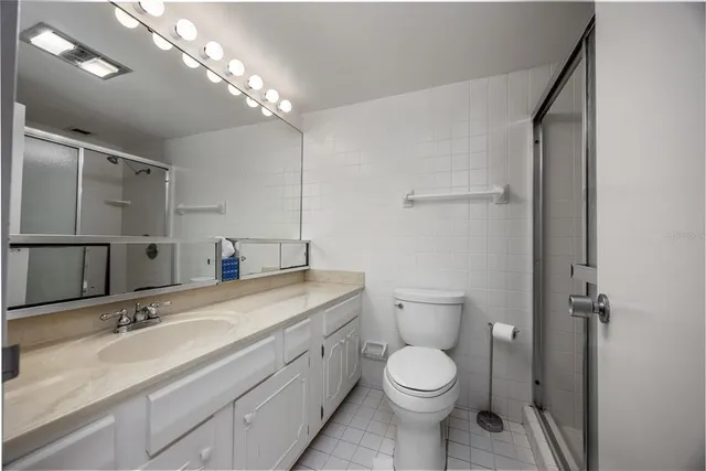 $200,000 | 1719 Northwest 23rd Avenue, Unit 3F, Gainesville, FL 32605