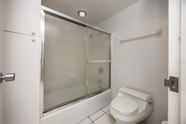 $200,000 | 1719 Northwest 23rd Avenue, Unit 3F, Gainesville, FL 32605