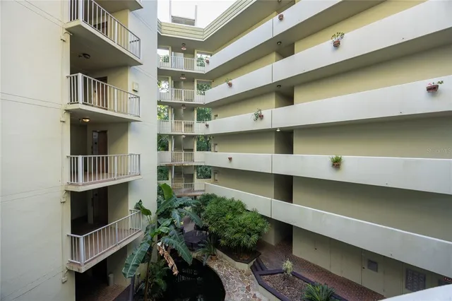 $200,000 | 1719 Northwest 23rd Avenue, Unit 3F, Gainesville, FL 32605