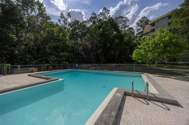 $200,000 | 1719 Northwest 23rd Avenue, Unit 3F, Gainesville, FL 32605
