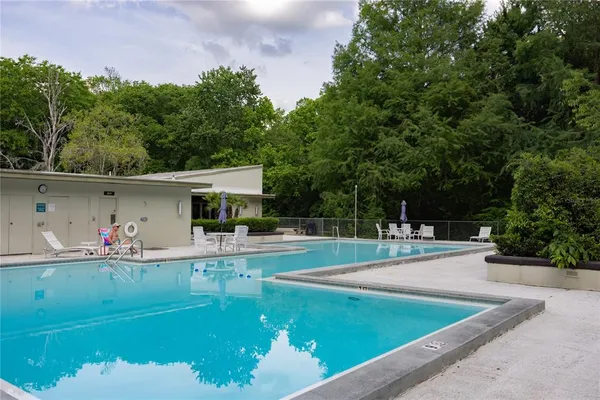 $200,000 | 1719 Northwest 23rd Avenue, Unit 3F, Gainesville, FL 32605