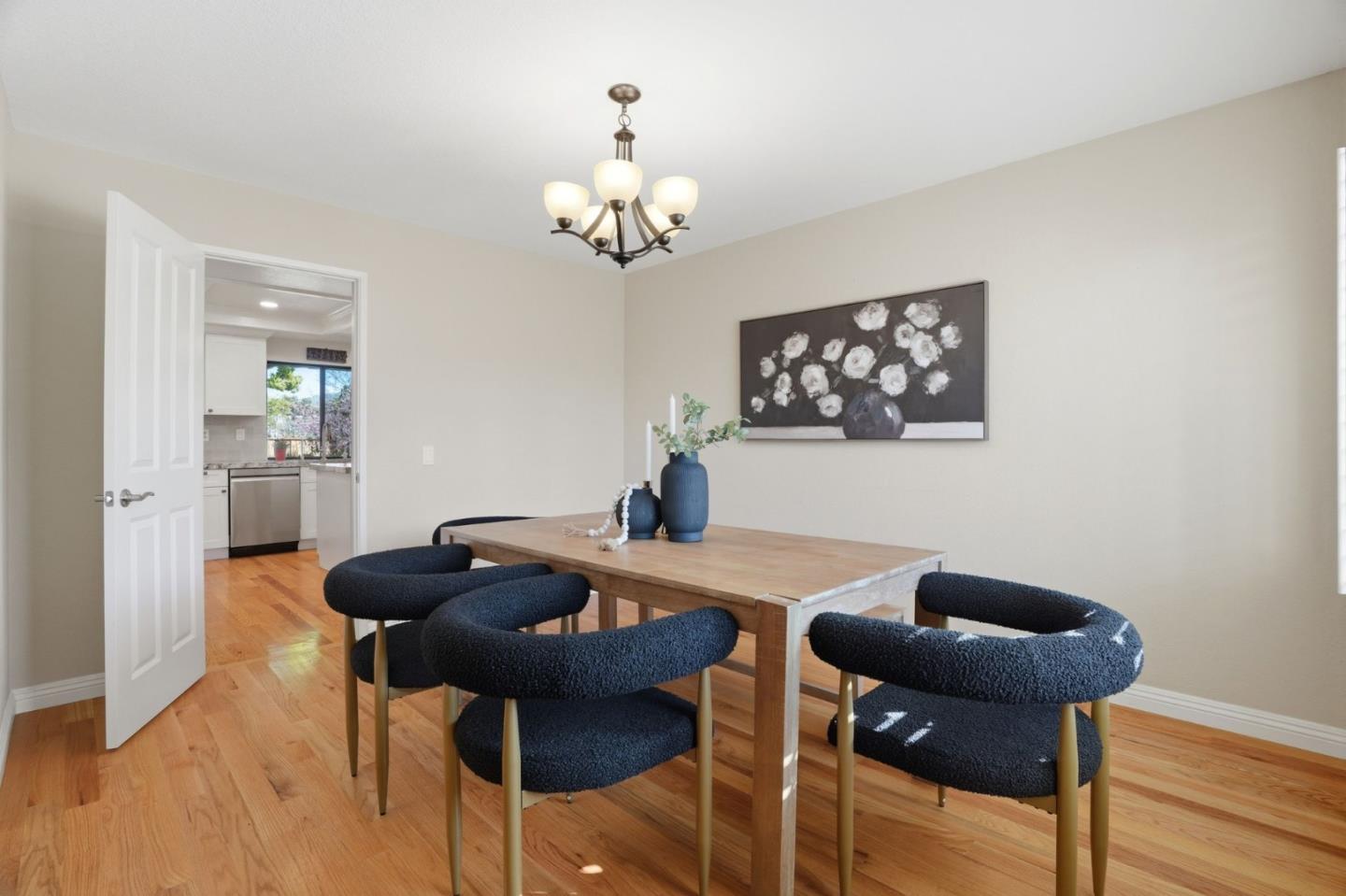 2919 Silver Estates San Jose, CA 95135 - Photo 10 of 47