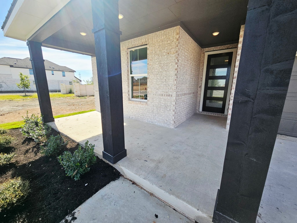 17341 Graces Path Pflugerville, TX 78660 - Photo 2 of 36