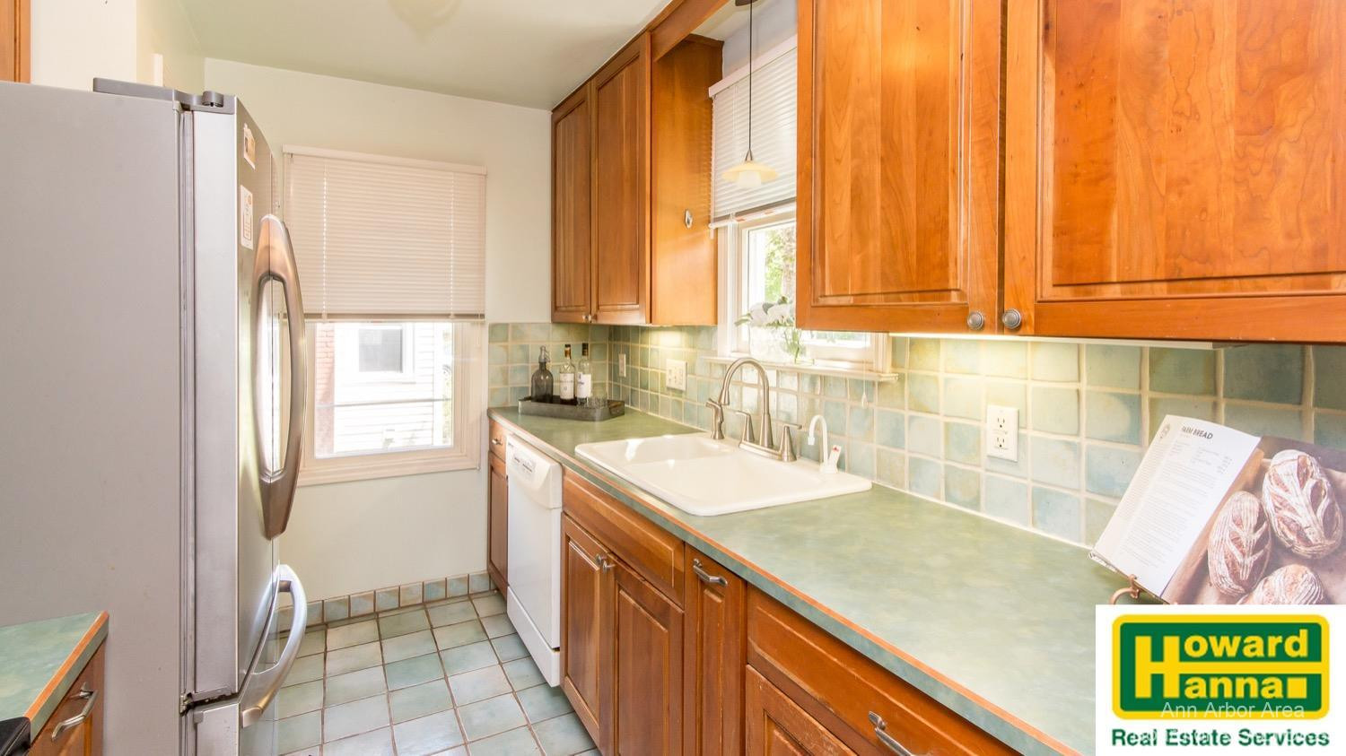 805 North Prospect Road Ypsilanti, MI 48198 - Photo 13 of 32 Photo 13