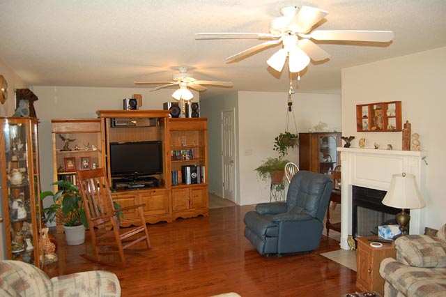109 Randall Road Easley, SC 29642 - Photo 3 of 9 Gallery Image 3