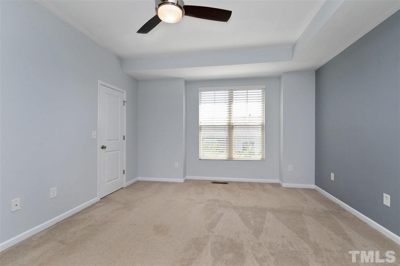 1415 Crafton Way Raleigh, NC 27607 - Photo 11 of 25