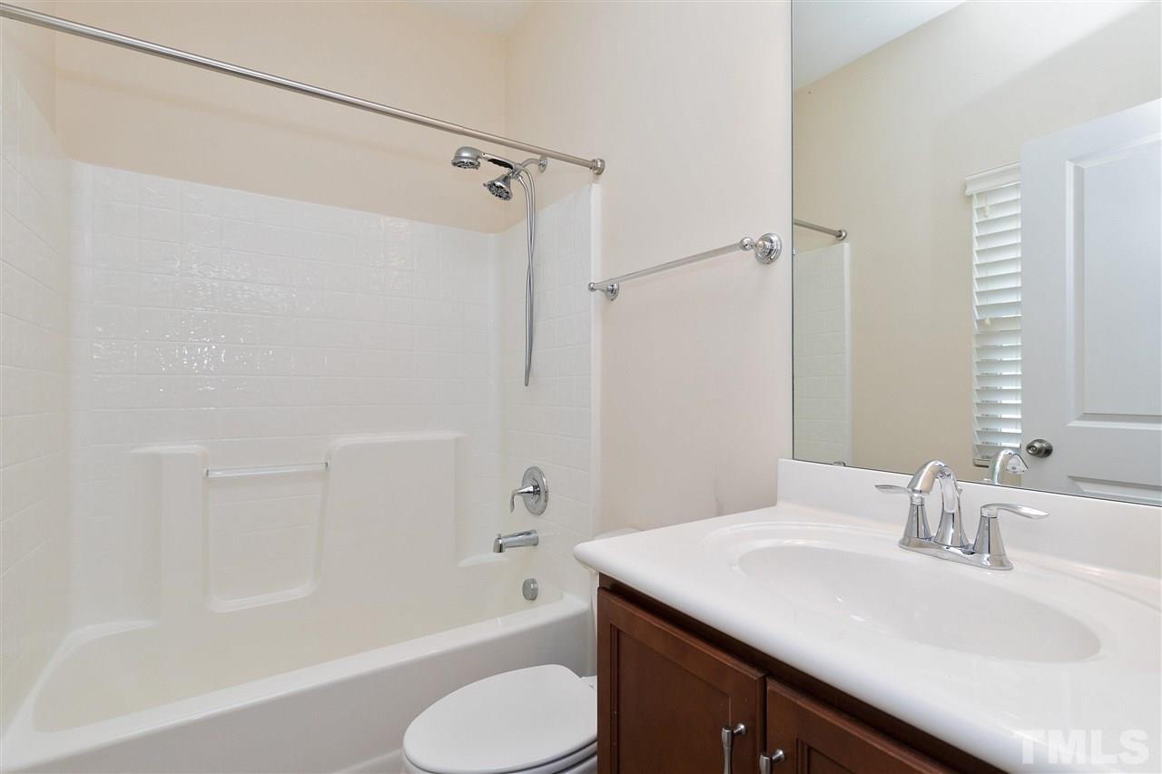 1415 Crafton Way Raleigh, NC 27607 - Photo 16 of 25
