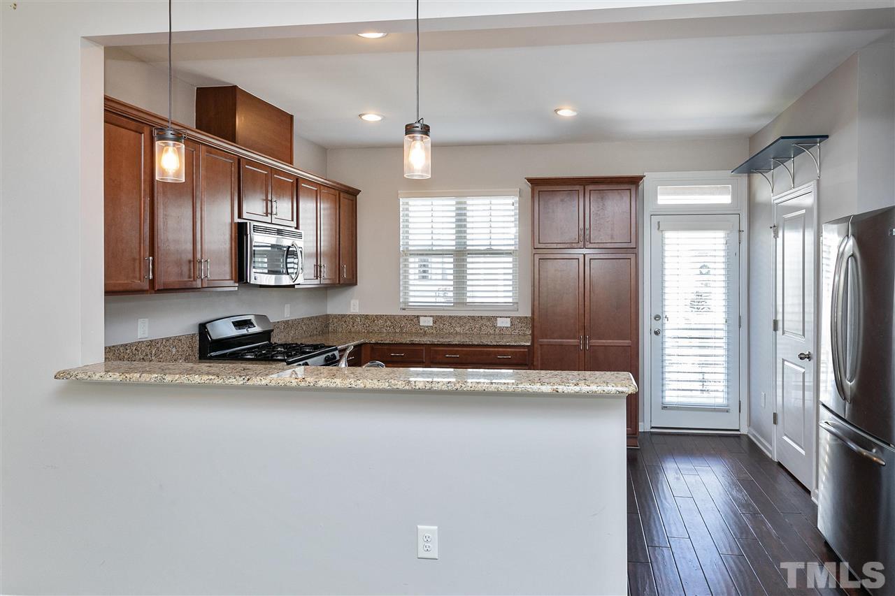 1415 Crafton Way Raleigh, NC 27607 - Photo 5 of 25