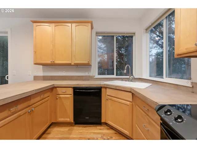 $559,900 | 8503 Southeast 139th Court, Portland, OR 97236