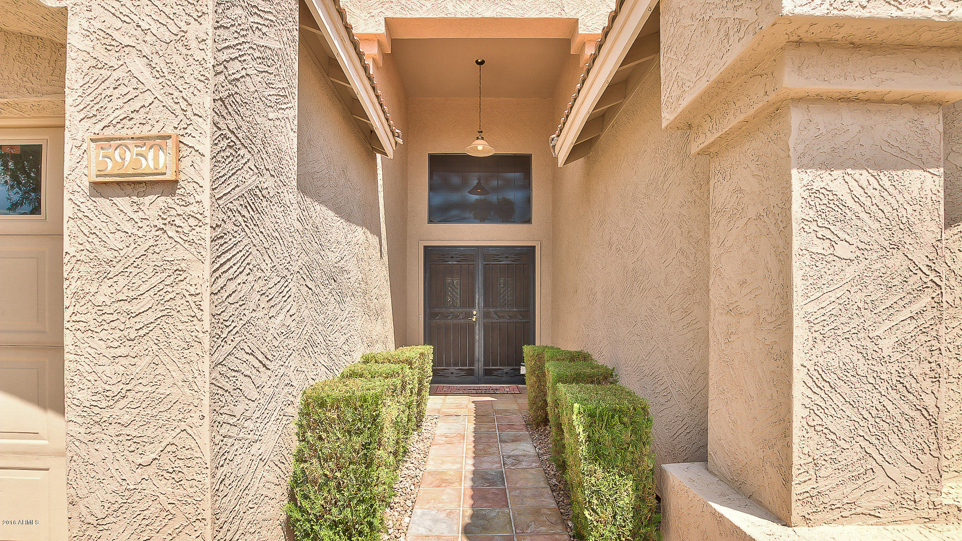5950 East Grandview Road Scottsdale, AZ 85254 - Photo 5 of 39 05